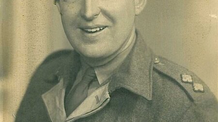 Shoreham Port remembers d-day