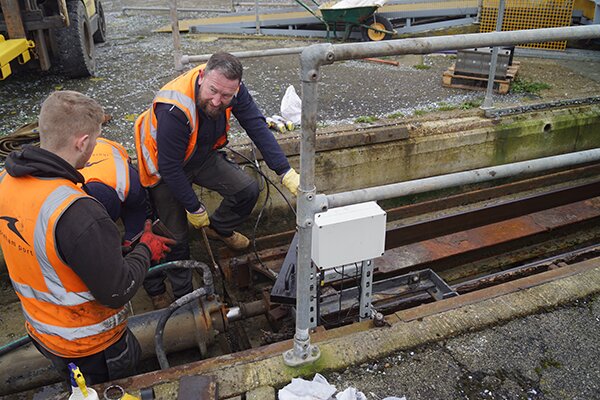 Shoreham Port engineering team carry out expert lock gate maintenance