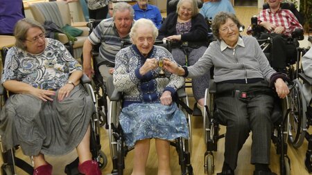 Port employees enjoy charity day at care for veterans centre