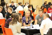 Port share knowledge with ambitious students