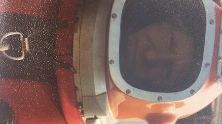 Employee dives into retirement after 38 years at port