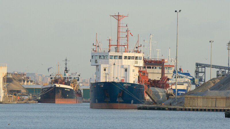 Local resident snaps first prize