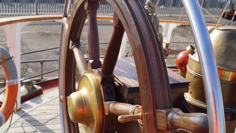 Port welcomes pelican of london to dry dock