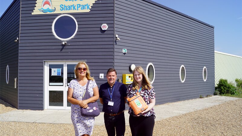 Shoreham Port donate towards community defibrillator