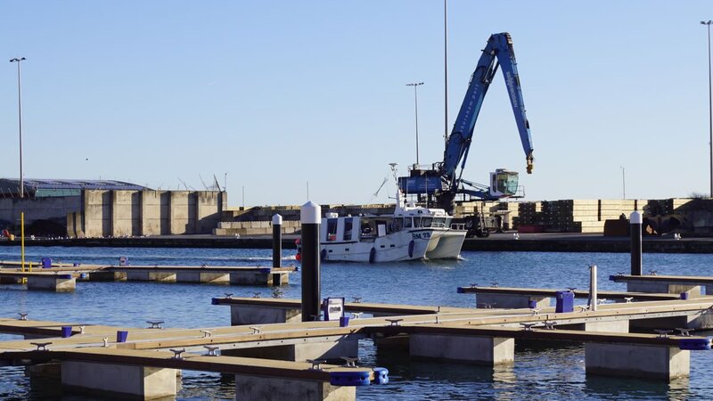 Shoreham Port unveils newly refurbished Fishersgate Marina