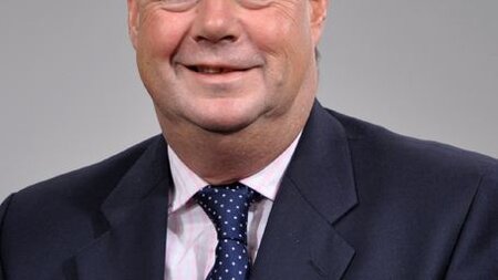 Port welcomes shipping minister to Shoreham