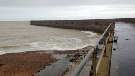 Port ensuring navigational safety