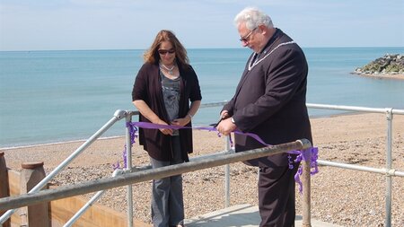 Shoreham Port support Southwick beach