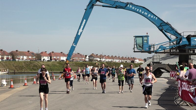 Port employees complete Brighton marathon
