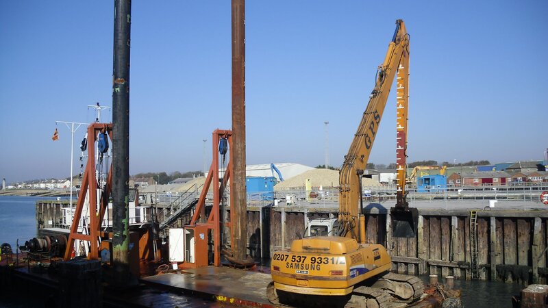 Shoreham Port upgrading communications
