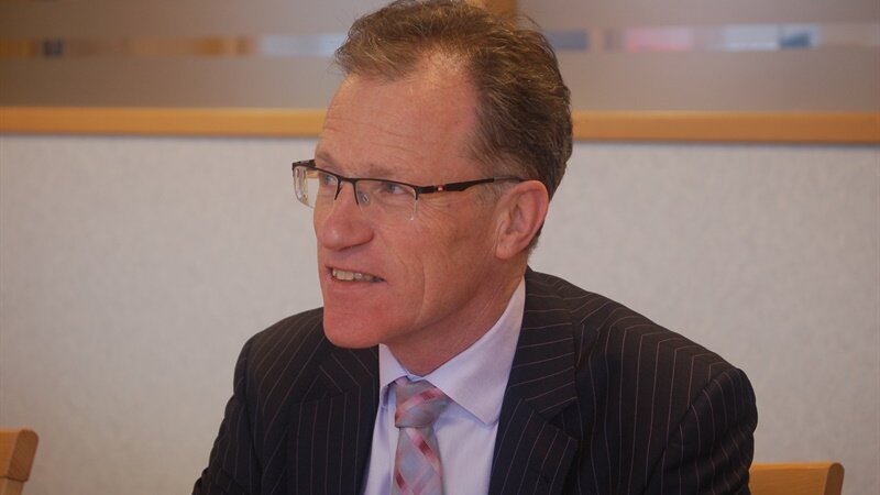 Port recruiting for non-executive directors