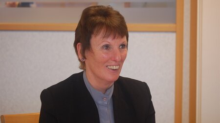 Port recruiting for non-executive directors