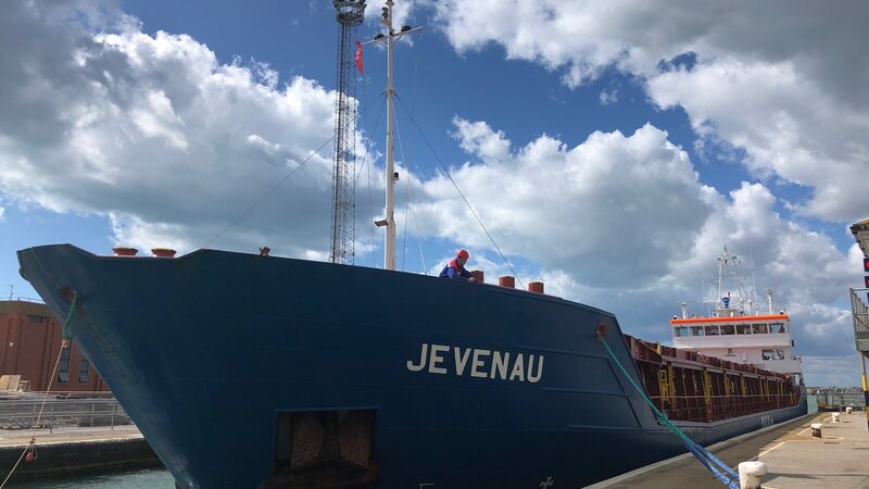 Shoreham welcomes first barrett steel shipment into port