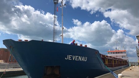 Shoreham welcomes first barrett steel shipment into port