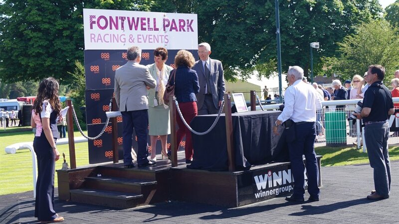 Sun shines on Shoreham Port's annual customer day