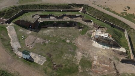 Continued support from port for the friends of Shoreham fort