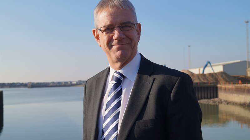 Ports development director receives lifetime achievement award