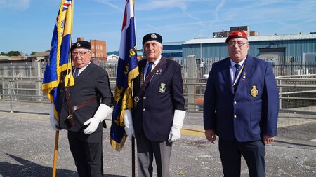 Hms Shoreham receives warm welcome back to her namesake port