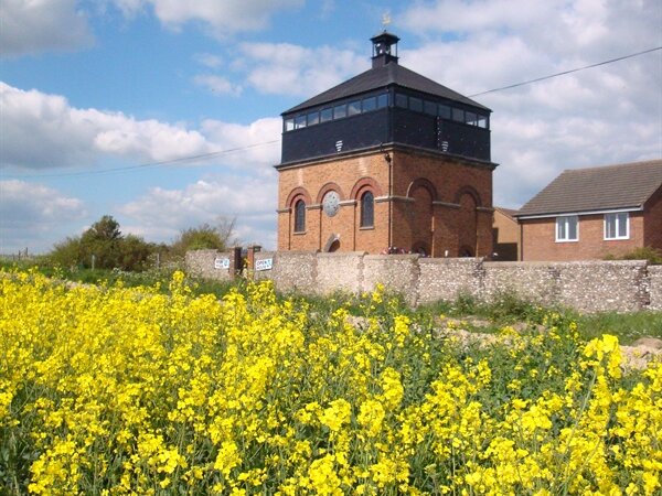 Port sponsors community learning event